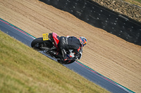 brands-hatch-photographs;brands-no-limits-trackday;cadwell-trackday-photographs;enduro-digital-images;event-digital-images;eventdigitalimages;no-limits-trackdays;peter-wileman-photography;racing-digital-images;trackday-digital-images;trackday-photos